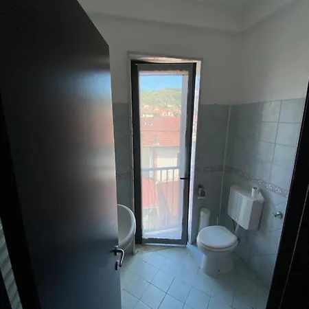 Casa Vacanze Marco Konukevi *
